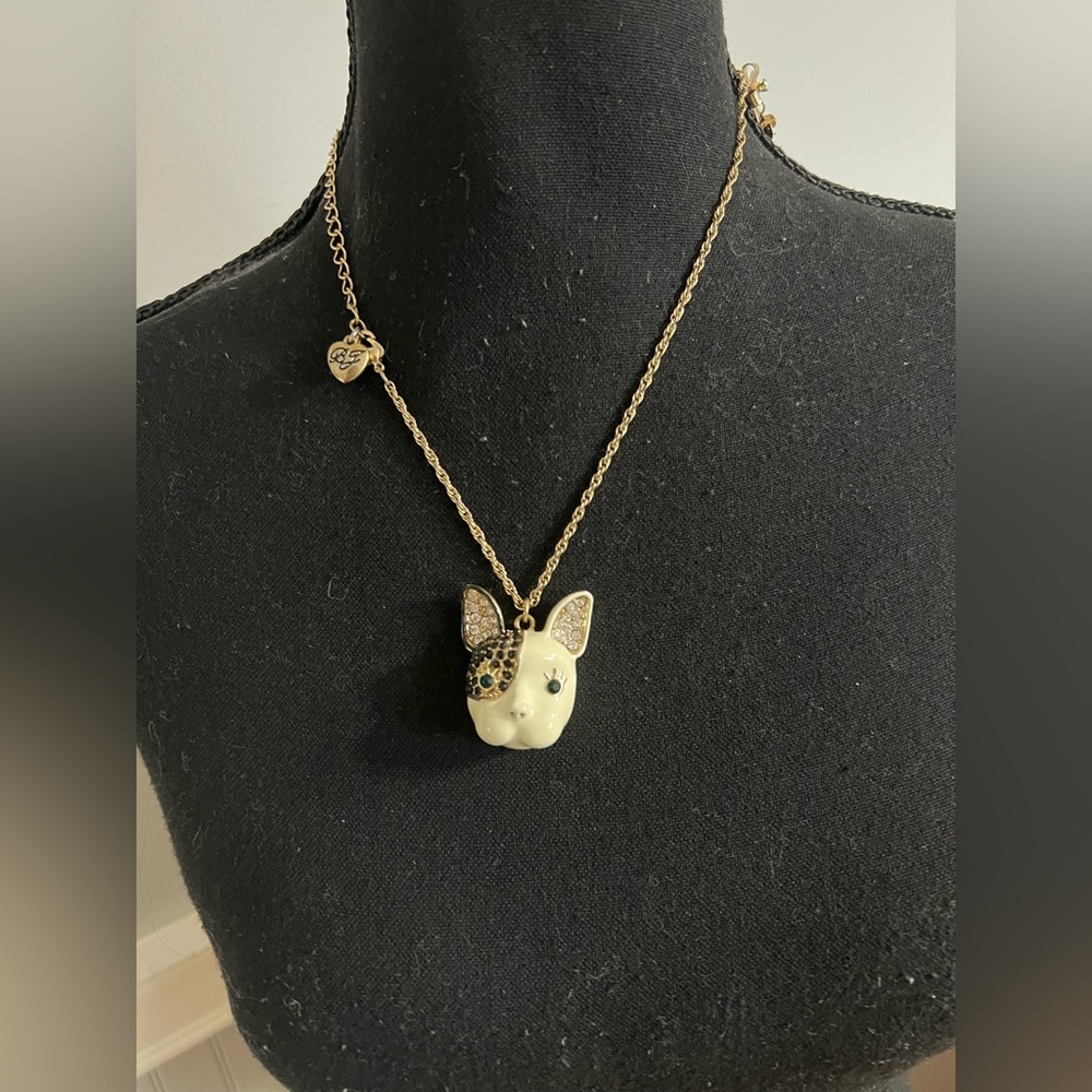 Betsey Johnson Gold and Cream Cat Necklace